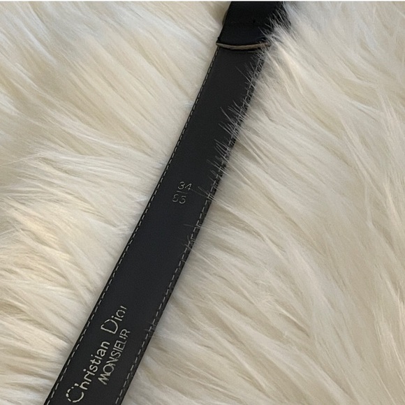 ⭐️ Vintage Christian Dior Leather Belt 34” - Picture 5 of 6